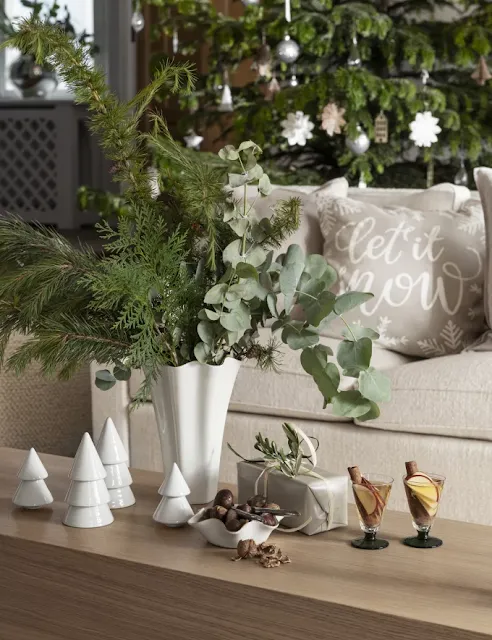 Swap the Christmas wreath for a bouquet of winter plants