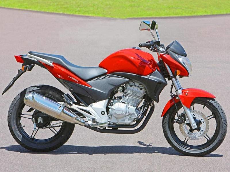  Gambar  Honda CB  300R Modifikasi Dan Spesifikasi Motor 