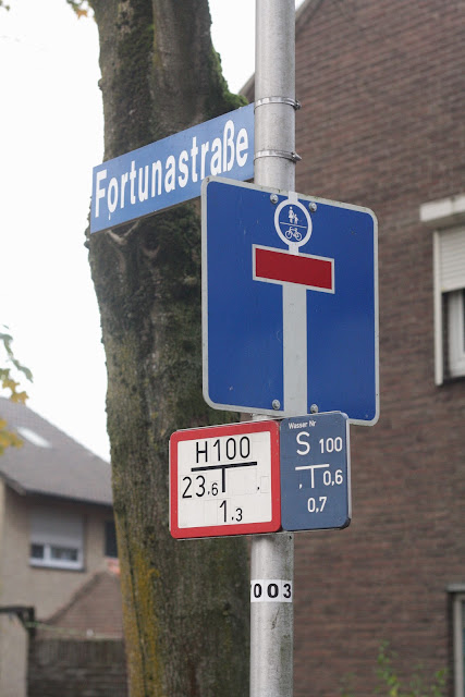 Aanwijsplaat Fortunastraße Elten. Foto: Robert van der Kroft