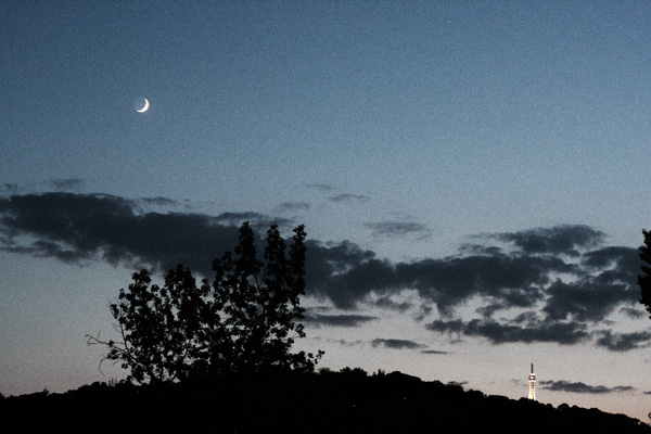 Prague - The moon and Petrin tower