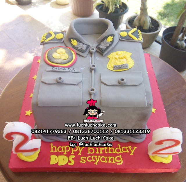 Luch Luch Cake Kue Baju  Polisi Daerah  Surabaya  Sidoarjo