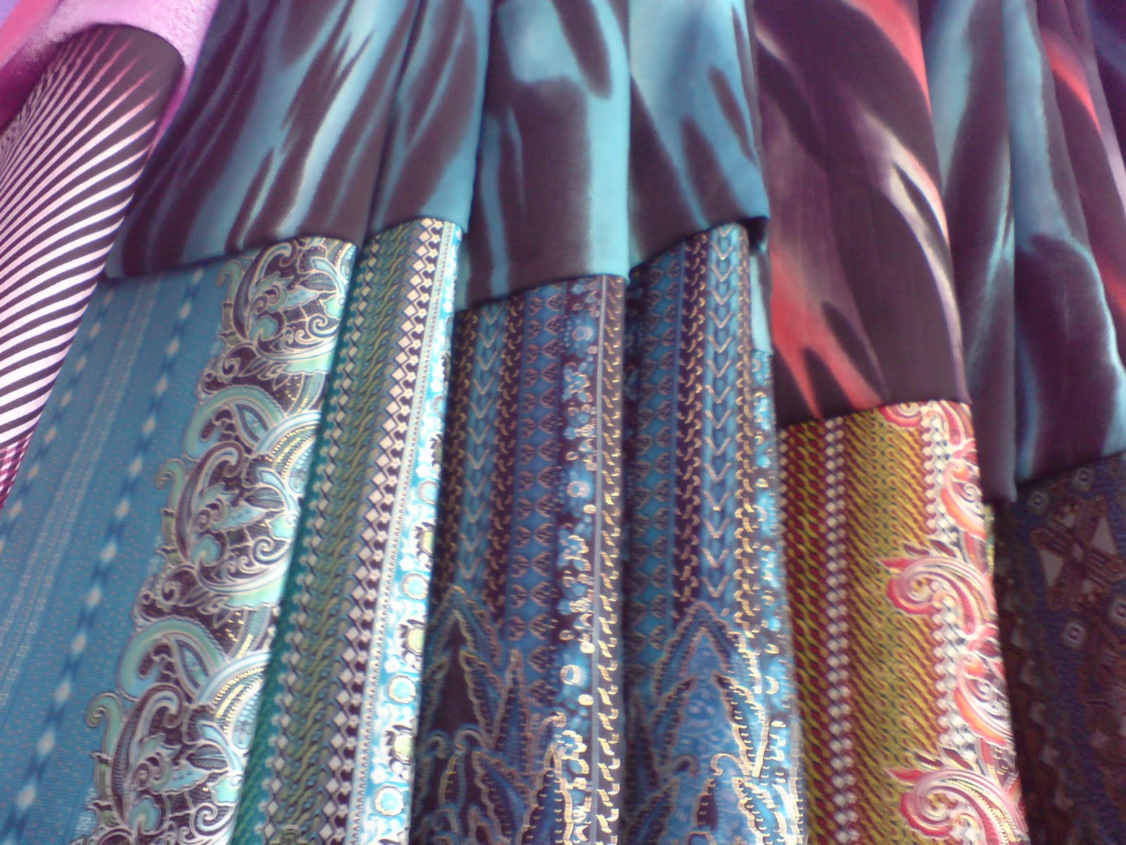  kain  pasang dan kain  batik Songket  Matching 1 Malaysia 