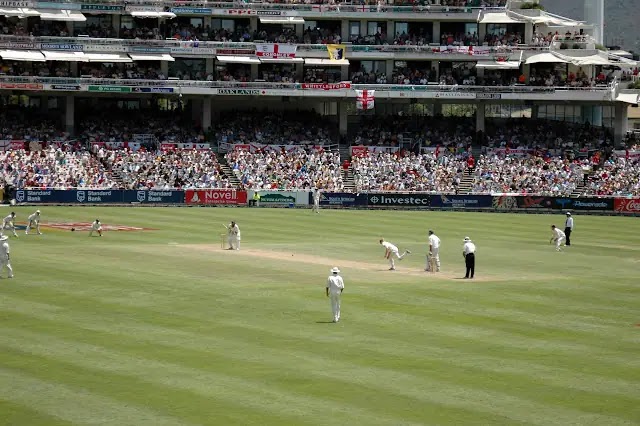 England vs South Africa,दक्षिण अफ्रीका ने जीता टॉस, पहले गेंदबाजी, 17 लाख रुपये में बिक रहे  टिकट