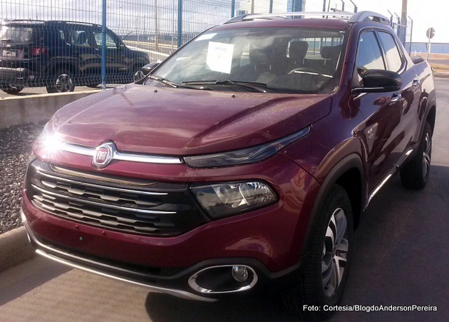 http://www.blogdofelipeandrade.com.br/2015/12/goiana-versao-volcano-da-fiat-toro-e.html