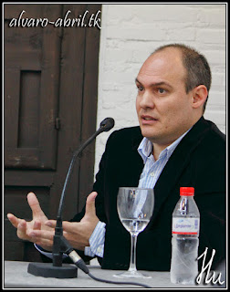 mesa redonda diseño cofrade alvaro abril (5).jpg