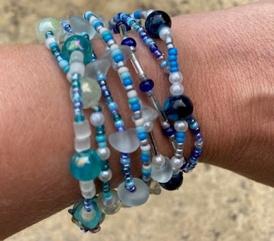 Simple stretch beaded bracelets with a sea or ocean theme