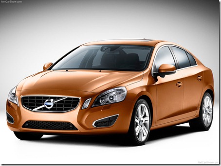 2011-Volvo-S60-Sedan-1