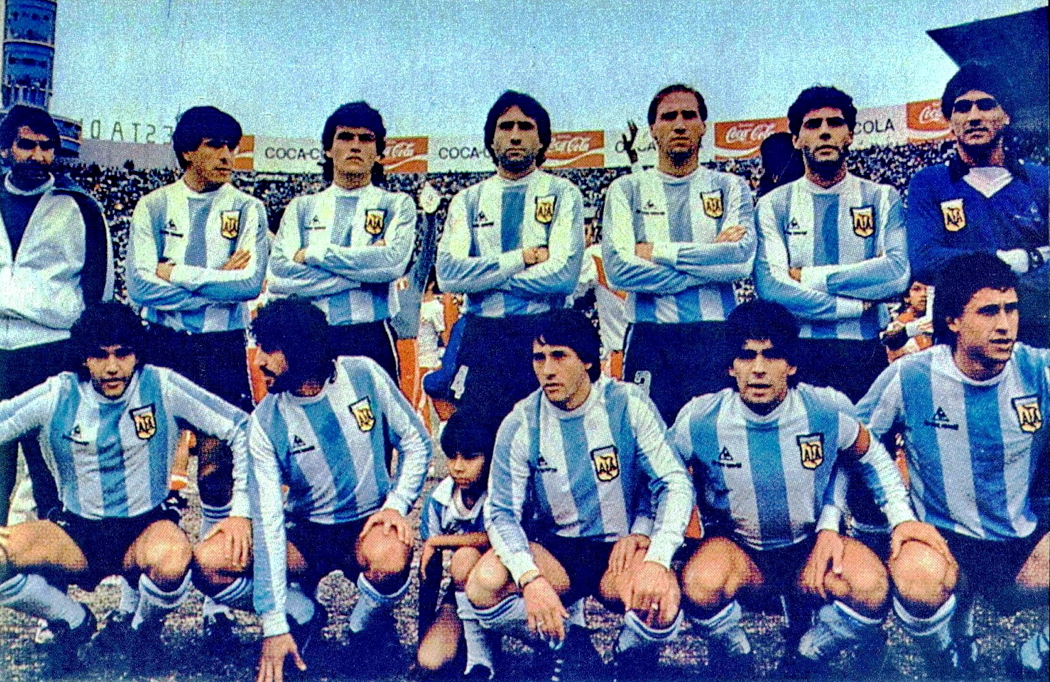 EQUIPOS DE FÚTBOL: SELECCIÓN DE ARGENTINA contra Perú 23/06/1985