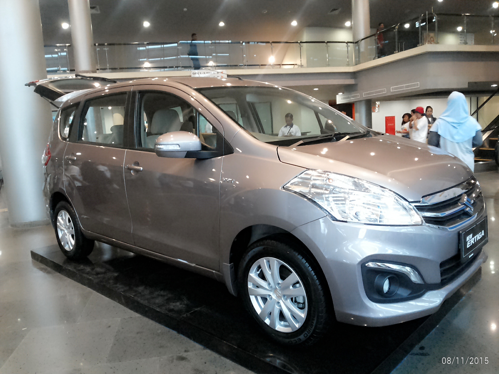 Suzuki ERTIGA GL Ready Stock Tahun 2015 HARGA MOBIL SUZUKI BARU