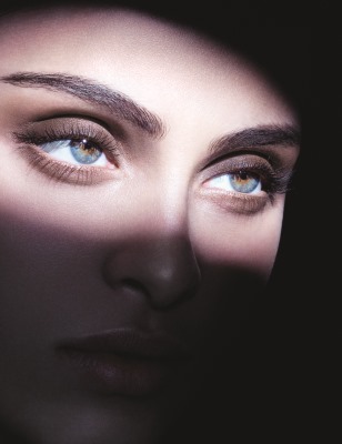 Eye_Tint_Smoky_Neutrals_Visual_c_David_Sims