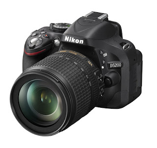 สุดยอดกล้อง Nikon DSLR รุ่น D5200 with Lens 18-105 (Black) แถมฟรี 4 GB Memory + Case (ประกันศูนย์)