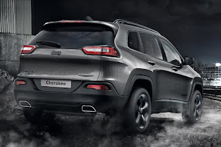 Jeep Cherokee Night Eagle (2016) Rear Side