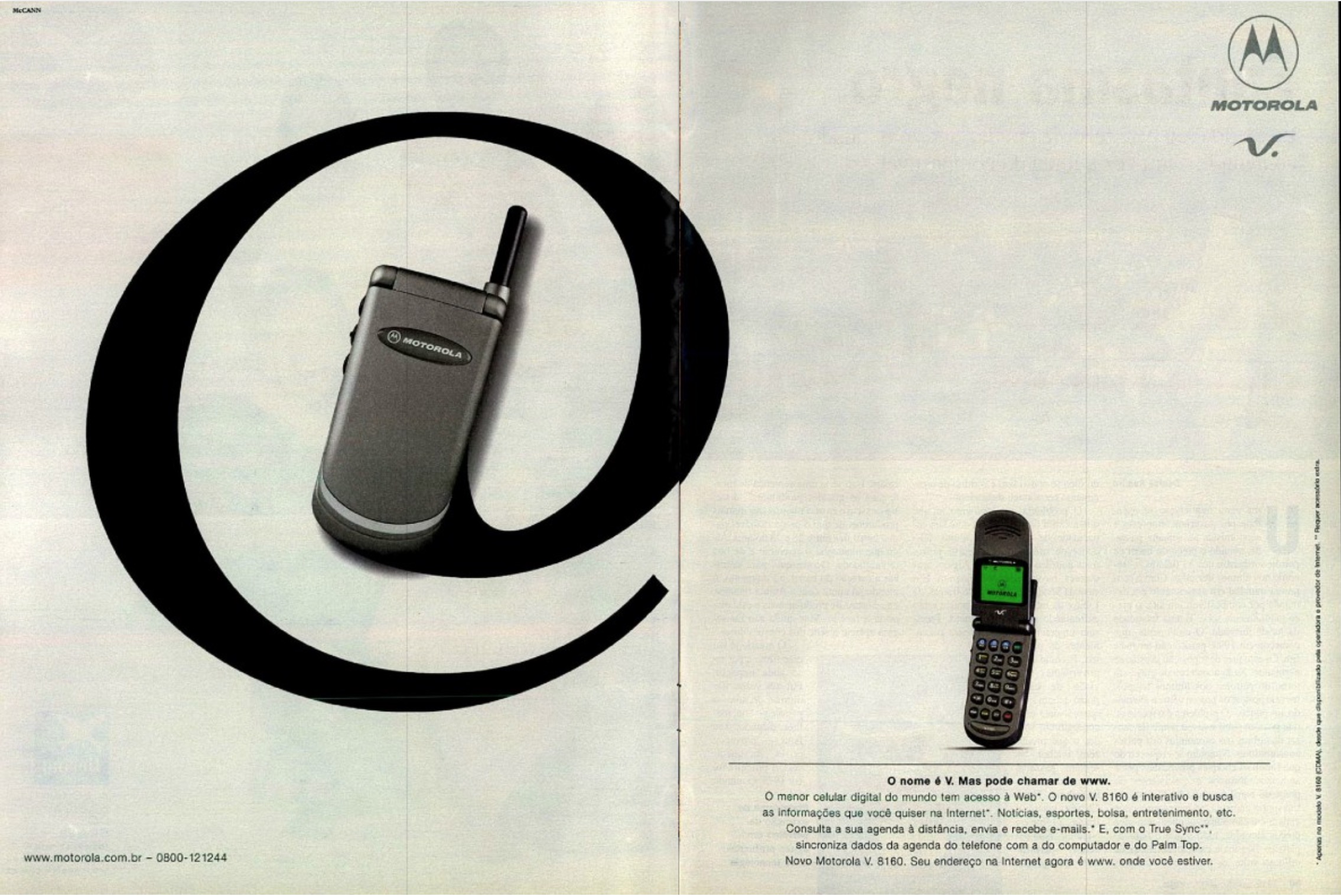 Anúncio veiculado no ano 2000 promovendo o modelo de celular V da Motorola