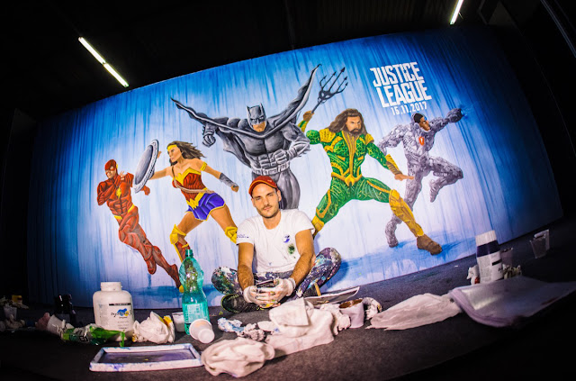 Justice League Movie Release - Ben Heine Art - Warner Bros Belgium - Live Performance - Facts Comic Con - Kinepolis Exhibition 2017