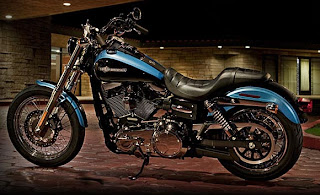 SUPER GLIDE CUSTOM, Harley Davidson