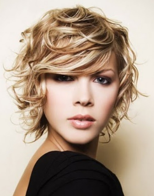 Short messy hairstyles