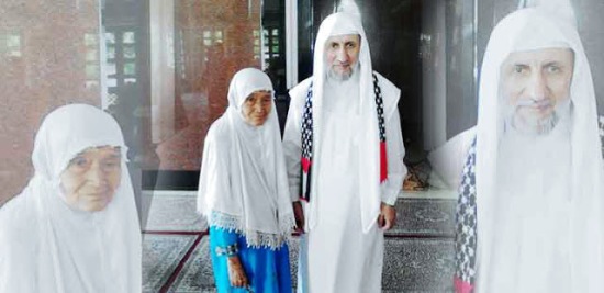 Masya Allah, Nenek Ini Infaqkan Seluruh Tabungan Umrahnya Untuk Palestina