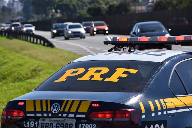 Naviraí-PRF apreende veículo roubado e prende homem por receptação