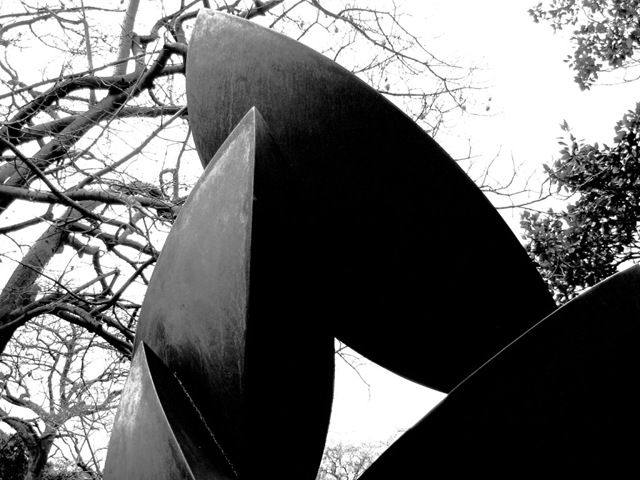 Bastón Díaz - Paseo de las esculturas - Plaza Rubén Darío (9)