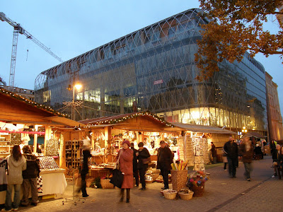 allée, Hungary, Budapest, Gerbaud cafe,  fair, foire, square, folklore, Hungary, Markthalle, messe, népművészeti vásár, square, Vörösmarty tér, Ungarn, piata 