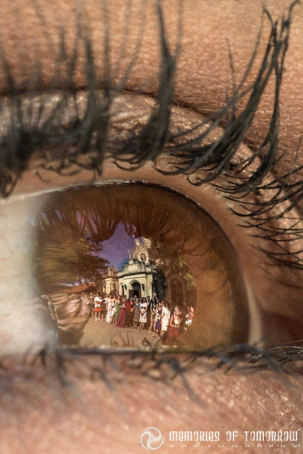 Fotógrafo captura incríveis e emocionantes imagens do reflexo dos olhos dos convidados de casamentos