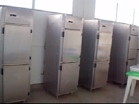 Freezer Vertical Metalfrio Porta de Vidro para Sorvetes e Congelados 