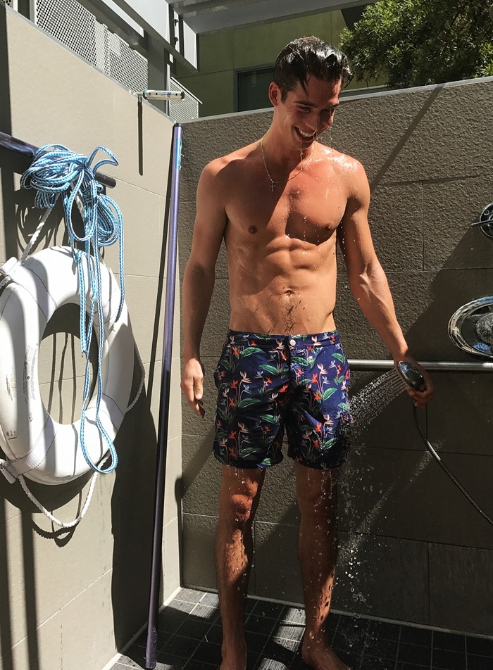 hot-fit-guy-muscle-wet-body-abs-shirtless-shower-outdoor-cute-smile