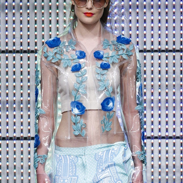 holly fulton s/s 2013, flower appliques, flower stickers, plastic clothes