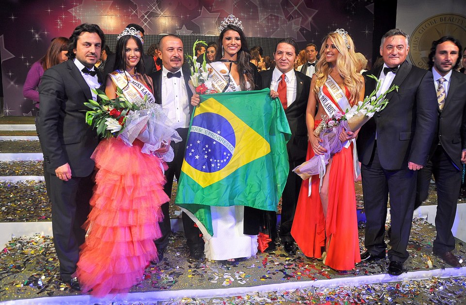 Miss Globe International 2012 winner Brazil Jakelyne De Oliveira