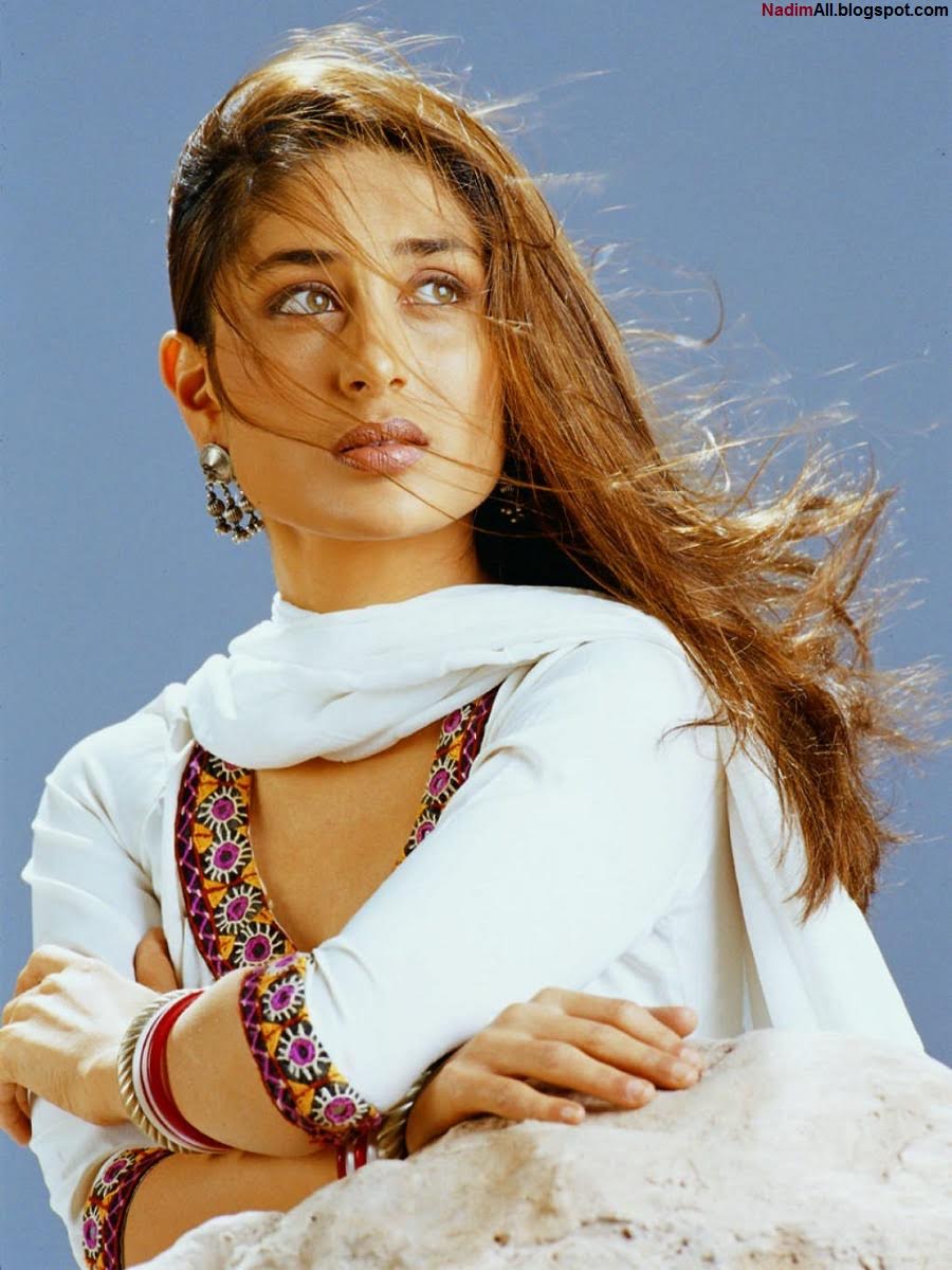 kareena-kapoor-hot-2000