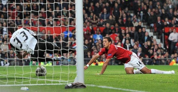 Louis van Gaal Told Javier Hernandez He Only Had A “1% Chance” Of Playing Up Front For Manchester United, The Mexican Has Revealed.