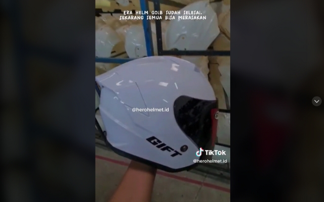 helm mirip njs kairoz viral di tiktok