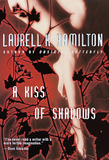 Besos oscuros Laurell K.Hamilton (epub - pdf - mobi)