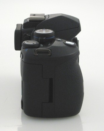 Olympus E-520