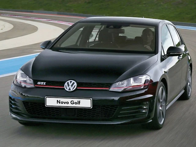 VW Golf GTI 2016  - preto