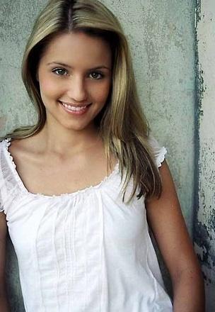 Dianna Agron Glee. Dianna Agron (TV's Glee) has