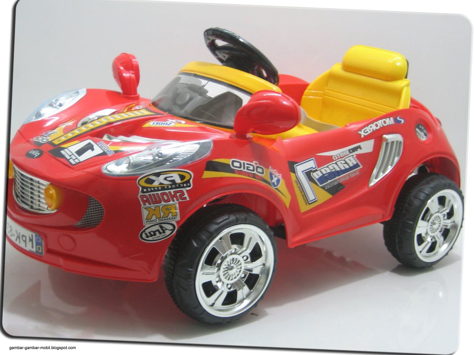 Mobil  Mainan Anak  Yang Bisa Dinaiki Gambar  Gambar  Mobil 