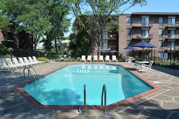 Outdoor Pool and sundeck at Quincy Commons