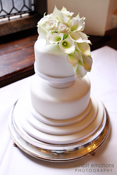 Gorgeous Calla Lily cake by Janet Mohapi Banks