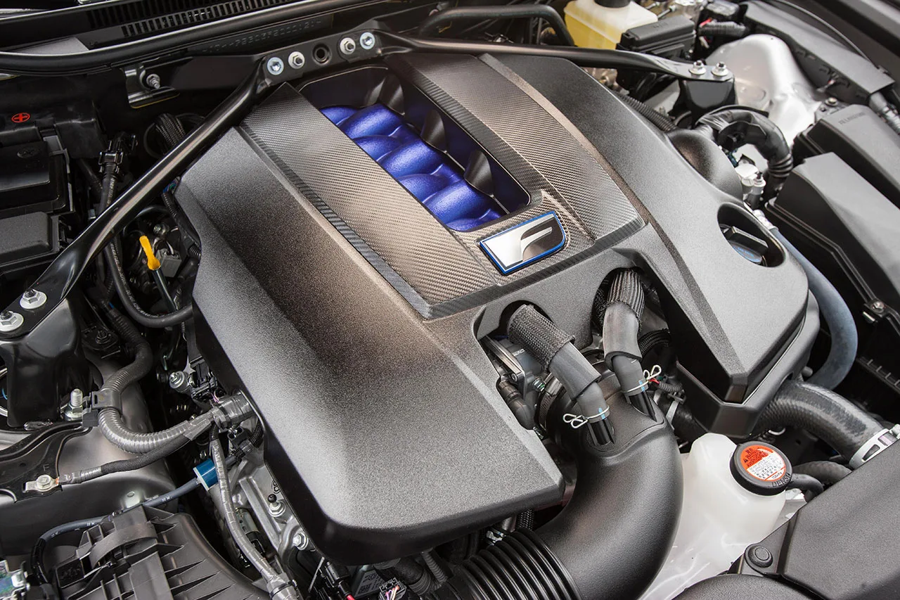 Lexus RC F V8 engine