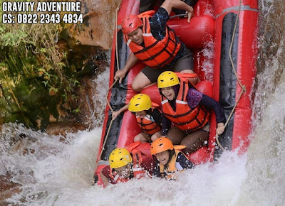 rafting gravity adventure