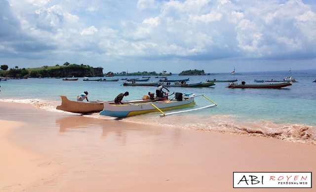 Tempat Wisata Di Nusa Tenggara Barat Paling Eksotis Pantai Pink