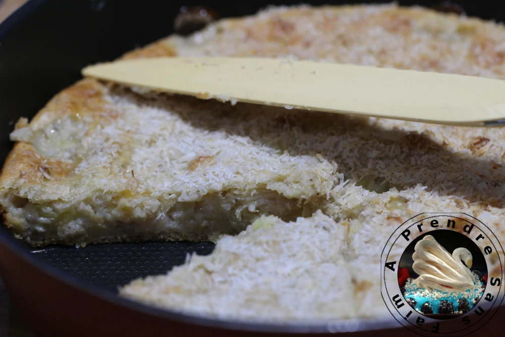 Gâteau à la banane et à la coco sans sucre de Conticini