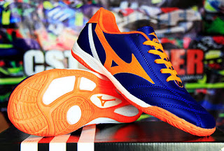 sepatu futsal mizuno biru orange