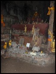 Laos, Luang Parbang, Mekon River Caves, 6 August 2012 (2)