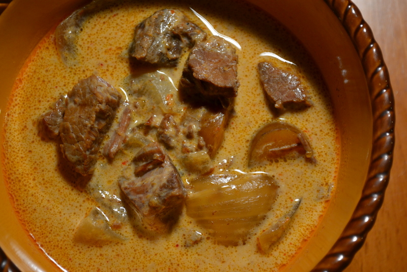 Bi-Polar Paleo: Massaman Beef Curry