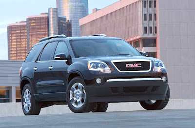 2010 GMC Acadia Front View