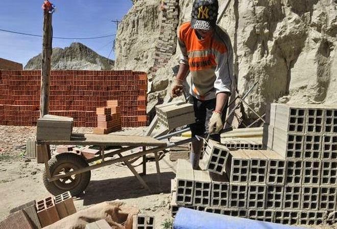  Η Βολιβία, έγινε η πρώτη χώρα που νομιμοποιεί την παιδική εργασία