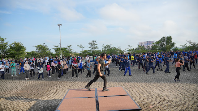 Pegawai BP Batam Ikuti Senam Bersama untuk Meningkatkan Kebugaran Tubuh