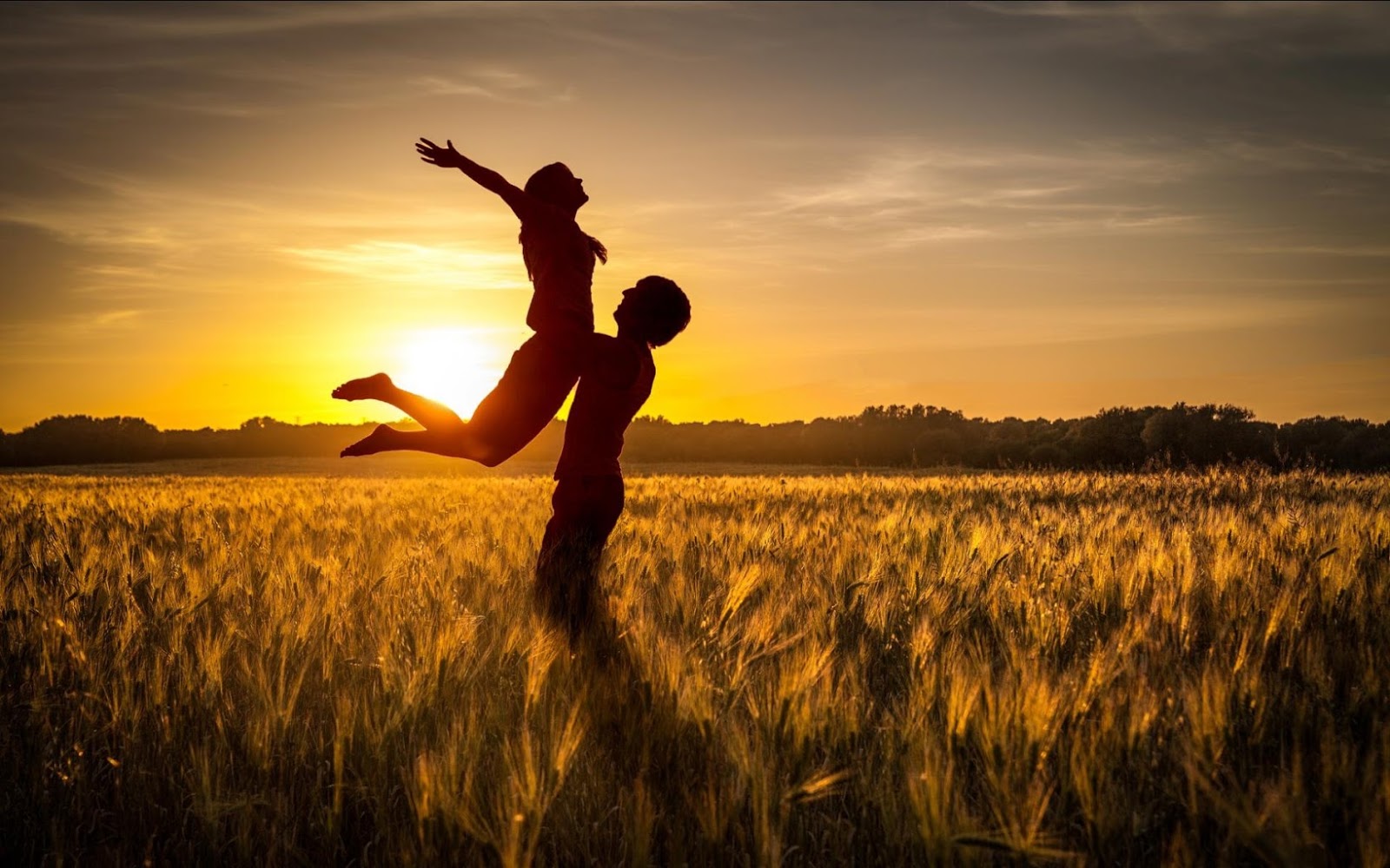 20 HD WALPAPER ROMANTIS DENGAN BACKGROUND SUNSET 